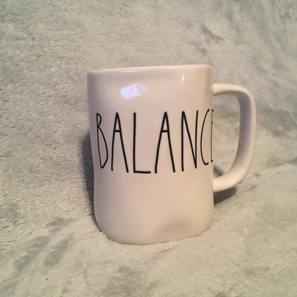 Coffee mug Rae Dunn brand new